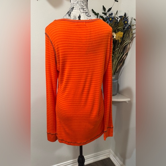 Live and Let Live Vibrant Orange/ Black Beaded Black Cat, Green Eyes, Top size L - Picture 5 of 11